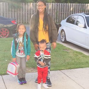 Meet your Posher, Aven